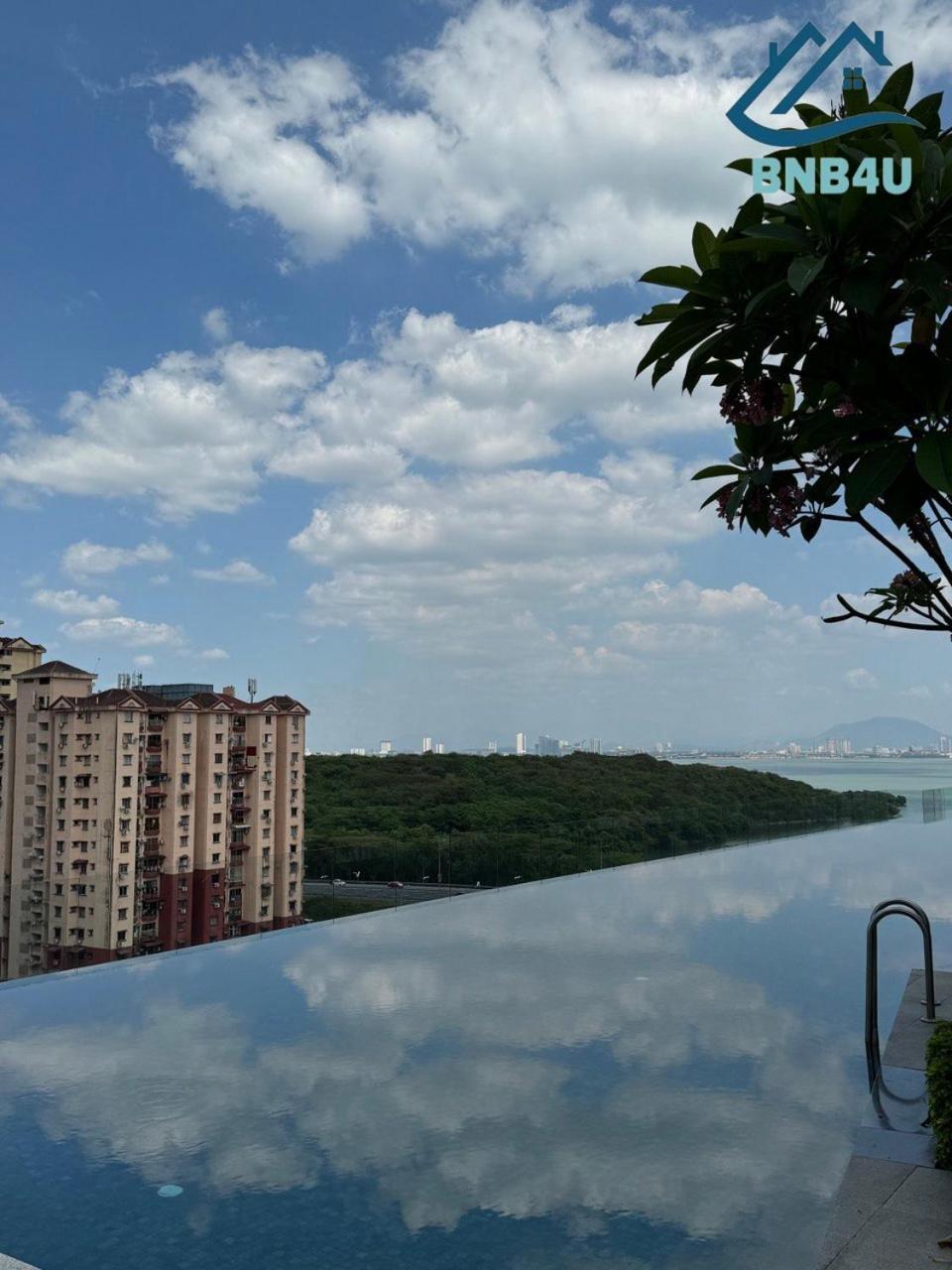 Urban Suites @ George Town Penang By Bnb4U Esterno foto